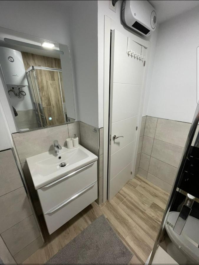 Hanna'S Estudio Deluxe Alicante Exterior foto